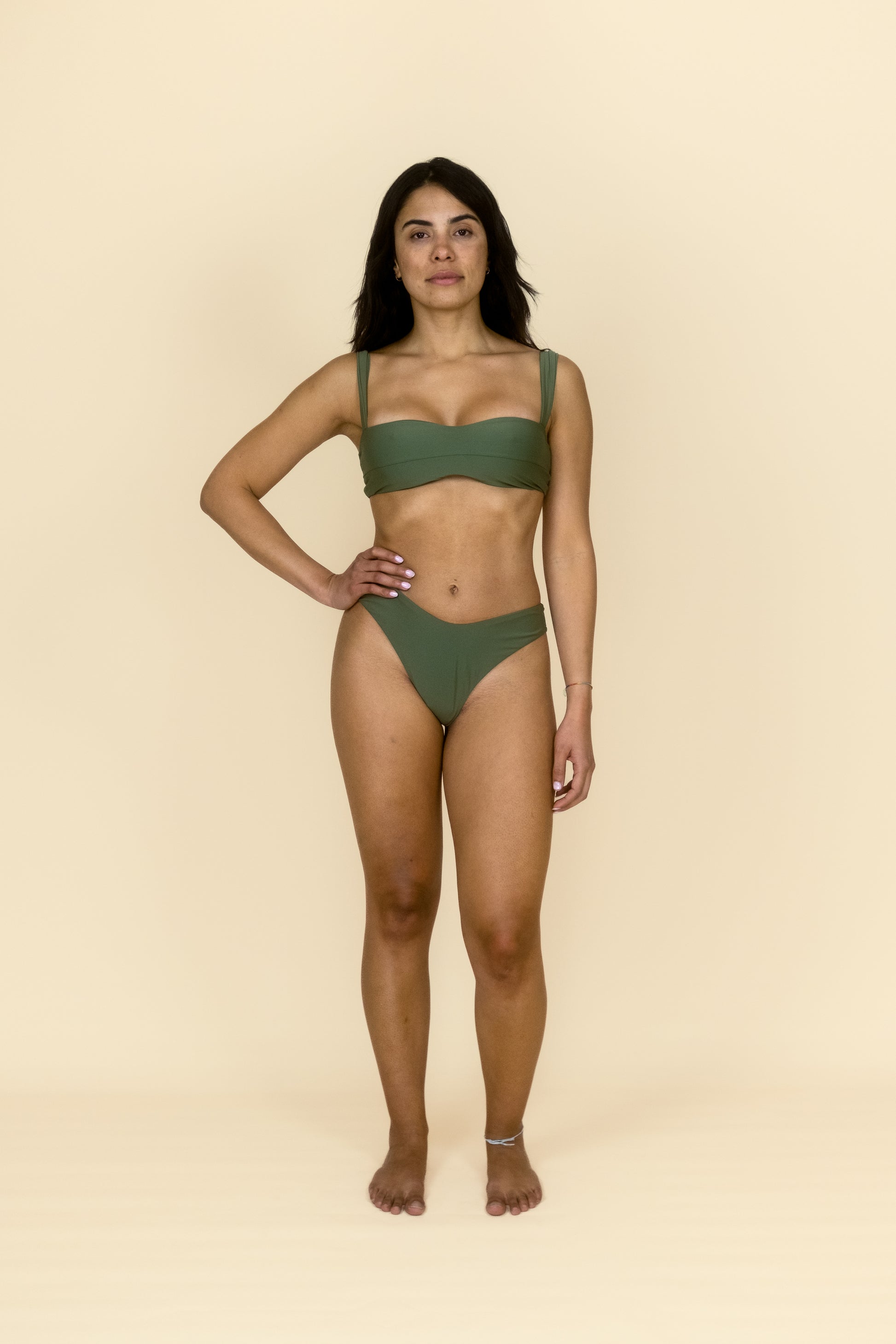 "Wave" Green Bottom